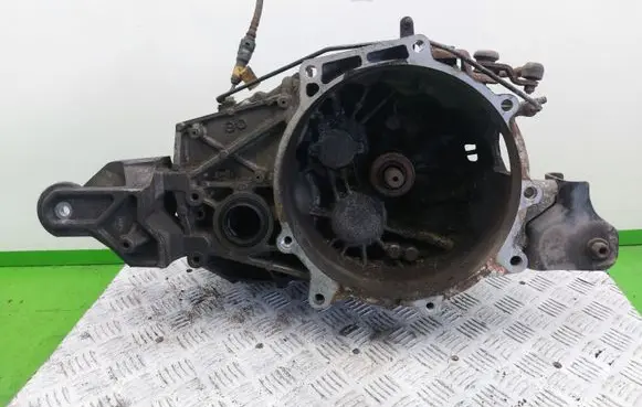 Manual 6 speed gearbox