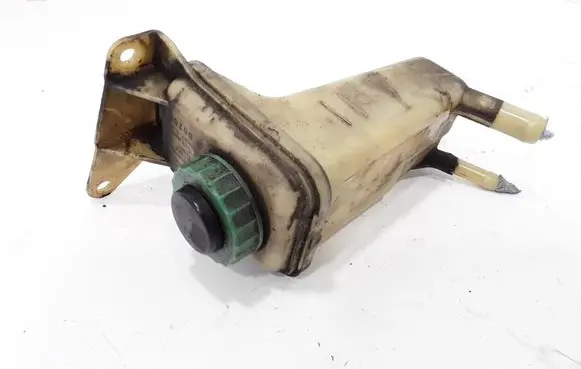 Audi A4 S4 B5 8D Power steering fluid tank/reservoir 8D0422373C