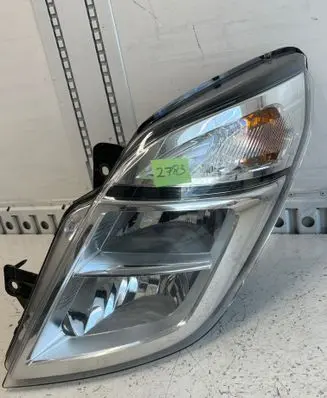 Nissan NV400 Headlight/headlamp 030127320100