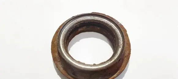 Peugeot 307 Coil spring mount 
