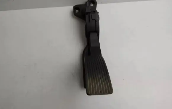 Mercedes-Benz GLE (W166 - C292) Accelerator throttle pedal A2923000000 6PV93396662 Q004ZGS001