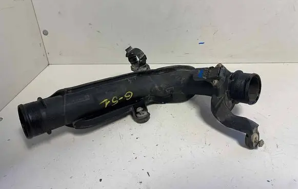 Intercooler hose/pipe