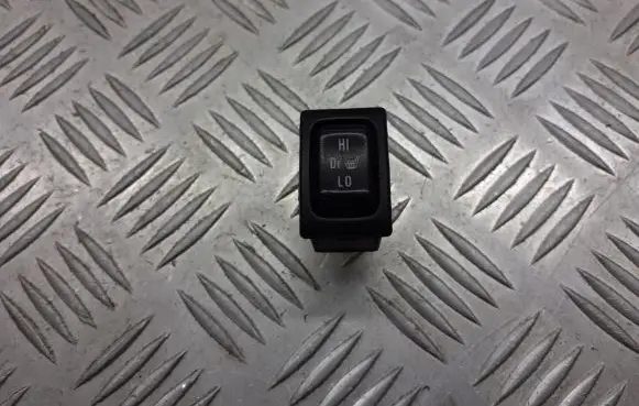 Suzuki Liana Seat heating switch