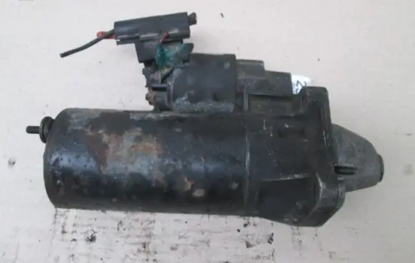 Mazda 121 SM Starter motor