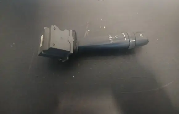Volvo S80 Wiper control stalk 8691695