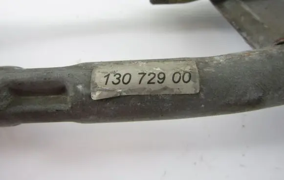 Volvo S80 Front wiper linkage 13072900
