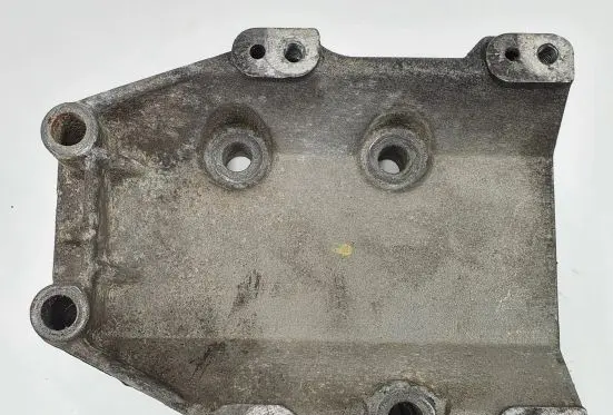 Alfa Romeo 147 A/C compressor mount bracket 60630739