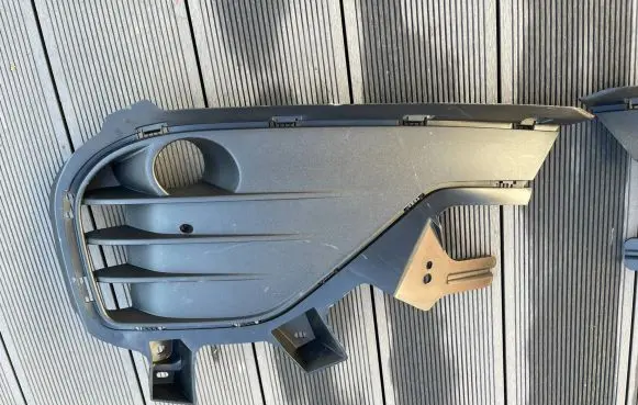 Hyundai i30 Front bumper lower grill 86563G4AD0
