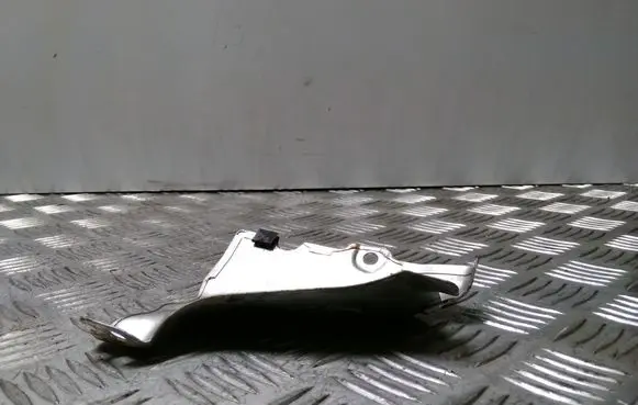 Jaguar XF Exhaust heat shield