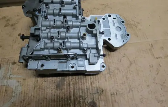 Mercedes-Benz C AMG W203 Transmission gearbox valve body 1060427138