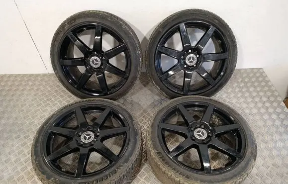 Mercedes-Benz C W204 R18 alloy rim A2044019802