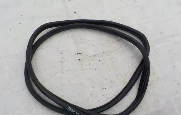 Jeep Grand Cherokee Rubber seal loading door HENCAR9648636128