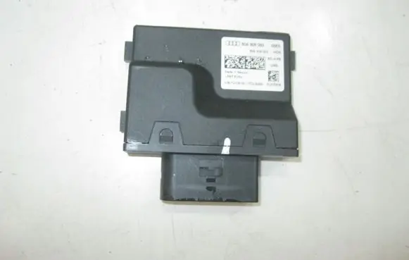 Audi Q5 SQ5 Fuel injection pump control unit/module 80A906093