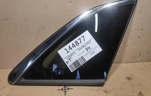 KIA Niro Rear side window EQ987YL