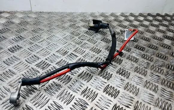 Volkswagen PASSAT B8 Positive cable (battery) 5Q0971228K