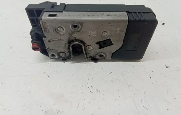 Opel Vivaro Sliding door lock 91166226