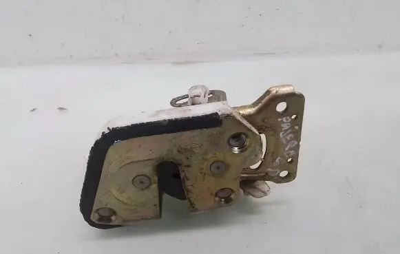 Mitsubishi Pajero Sport I Rear door lock