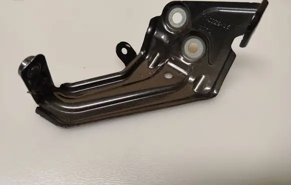 BMW X3 G01 Fender mounting bracket 7400219 41357475797 7475797