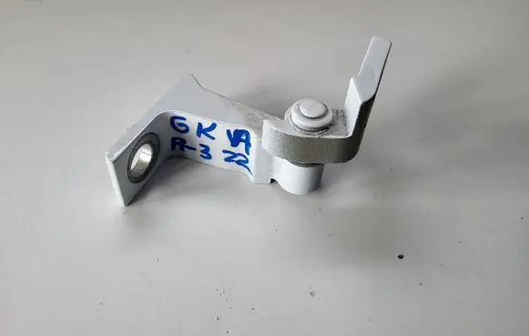 Audi A3 8Y Rear door lower hinge