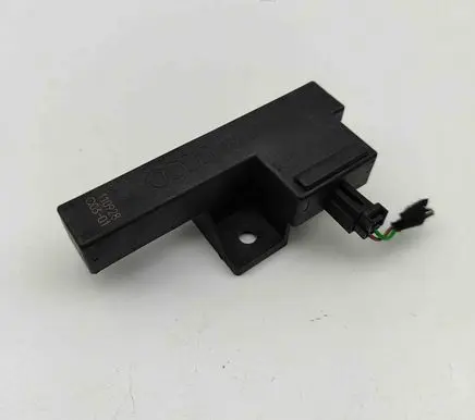 Audi A6 S6 C7 4G Keyless system antenna 8K0907247