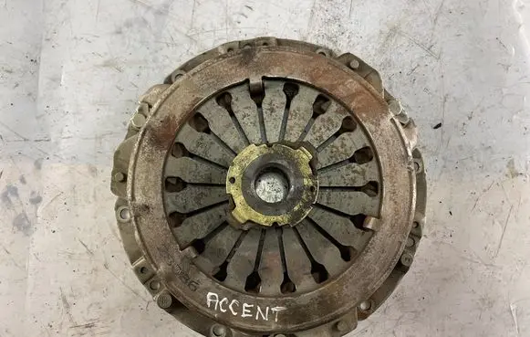Hyundai Accent Pressure plate 