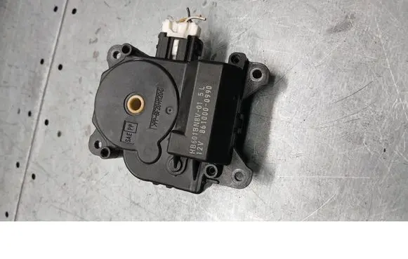 Mazda 3 I Coolant heater control valve 861000-0990