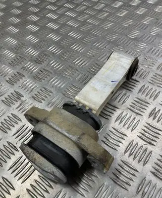 Hyundai Tucson IV NX4 Engine mount bracket 20230607
