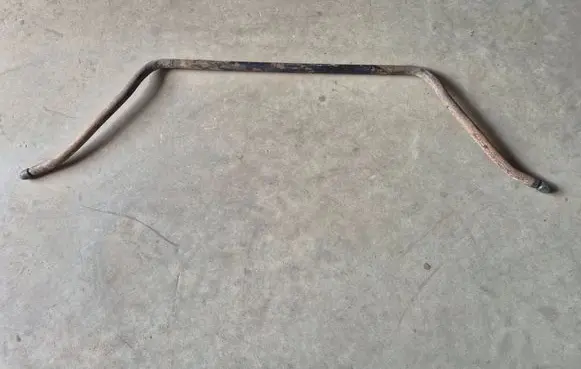 Audi 80 B1 Front anti-roll bar/sway bar 823411309A
