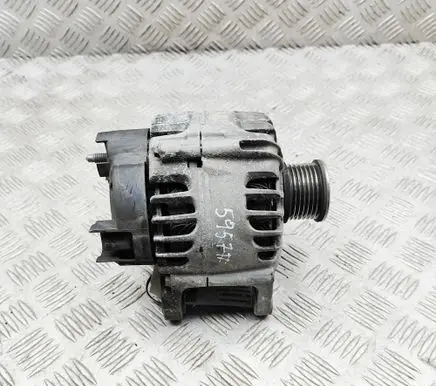 Opel Vivaro Generator/alternator 231008633R