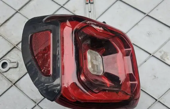 Jeep Renegade Rear/tail lights 52087957 CCC19010A 20480101