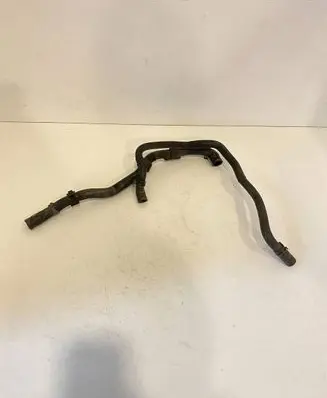 Volkswagen PASSAT B7 Engine coolant pipe/hose 3AA122109B