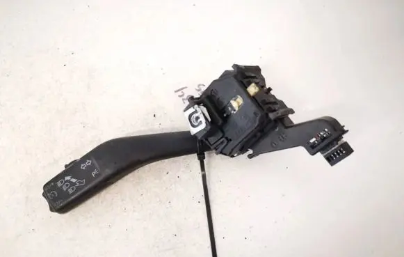 Volkswagen Touran I Indicator stalk 1k0953513g