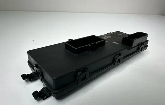 Volkswagen Tiguan Tailgate/trunk control unit/module 5Q0959107H 5Q0959107AA 001092050070050