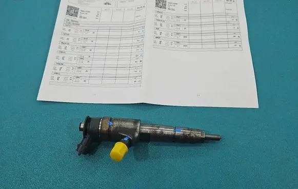 Peugeot 207 Fuel injector 0445110340 IMPRK1551574