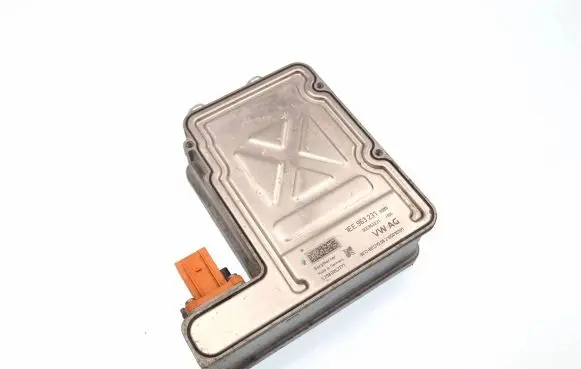 Volkswagen ID.3 Hybrid/electric vehicle battery fan 1EE963231 E2980053777