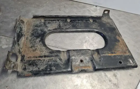 Volkswagen Transporter - Caravelle T5 Battery tray 7H0805283E