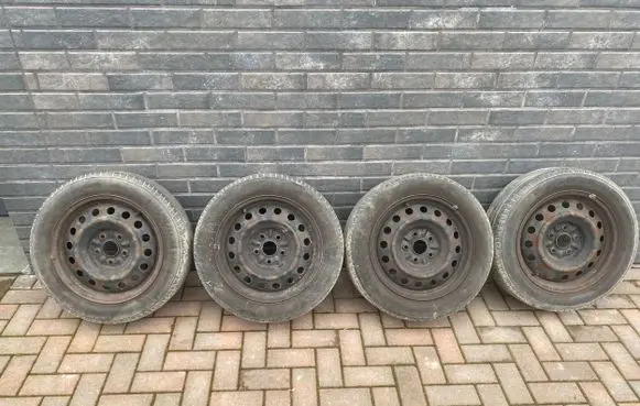 Toyota Corolla E140 E150 R16 summer tire 