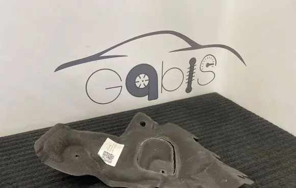 BMW X5 G05 Other engine part 7214678