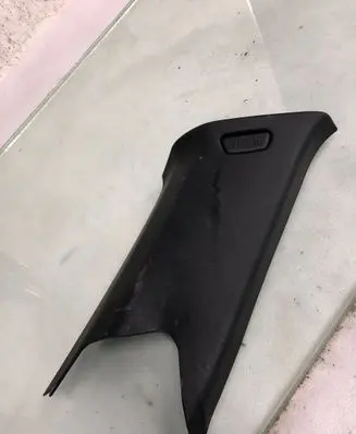 BMW 3 G20 G21 (C) pillar trim 7450007