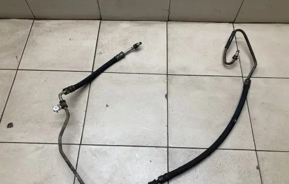 Chrysler 300 - 300C Power steering hose/pipe/line