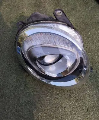 Fiat 500 Headlight/headlamp 81538001 81538002