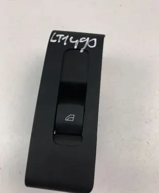 Volvo XC40 Electric window control switch 31456060