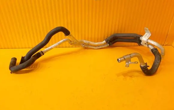 Mercedes-Benz V Class W447 Engine coolant pipe/hose A4478320115