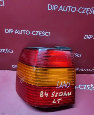 Volkswagen PASSAT B4 Rear/tail lights 3A5945111