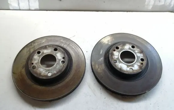 Toyota Avensis T250 Front brake disc