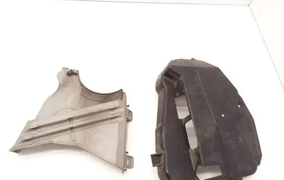 Renault Captur Timing belt guard (cover) 135611020R 135611020 135613805R