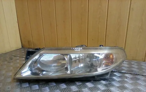 Renault Laguna II Headlight/headlamp 8200002845