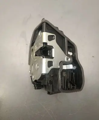 BMW 3 E90 E91 Rear door lock 7229459 A053702