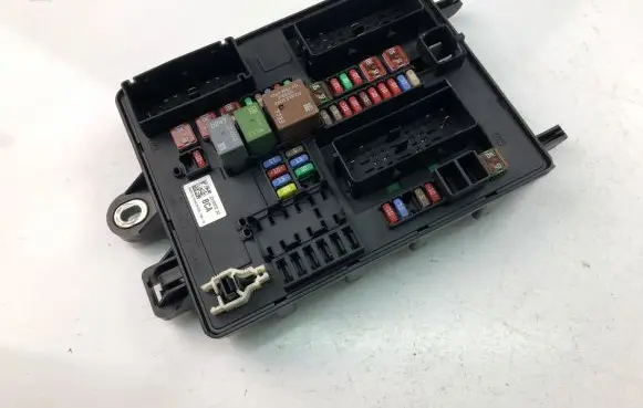 Cadillac CTS Fuse box set 23134072