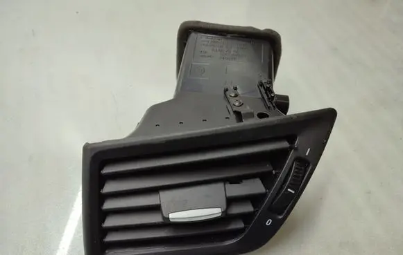 BMW X1 E84 Dashboard side air vent grill/cover trim 2991233
